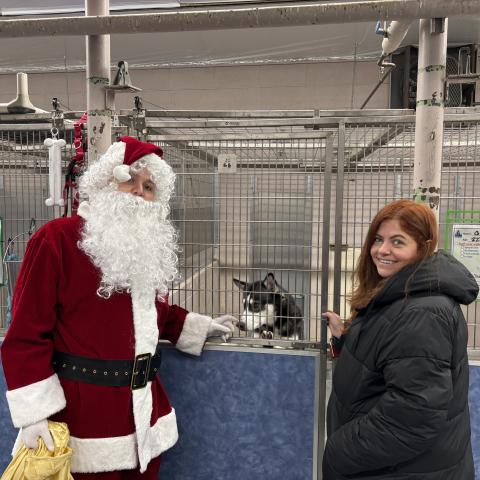 Warren (Santa) and Amanda with Quavo (327920)